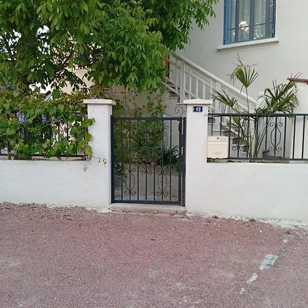 Maison Cocooning Année 30 Сasa de vacaciones *
