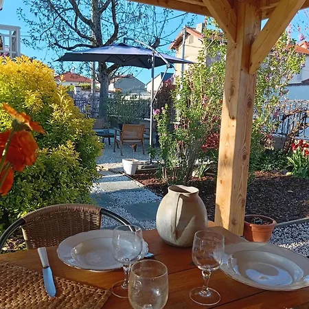 Holiday home Maison Cocooning Annee 30 *